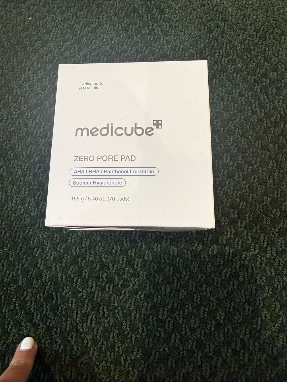 medicube Zero Pore Pad - White
